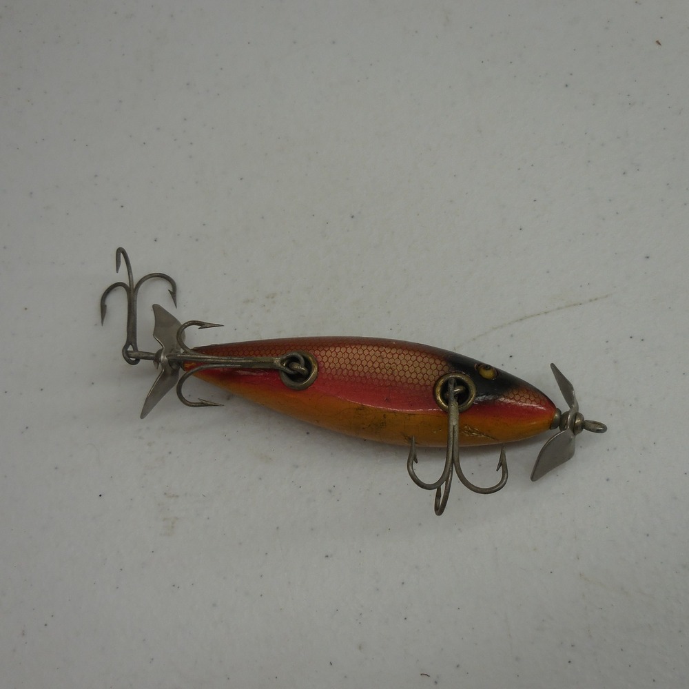 Vintage South Bend Surf-Oreno Wooden Fishing Lure Red Yellow Scale Propeller